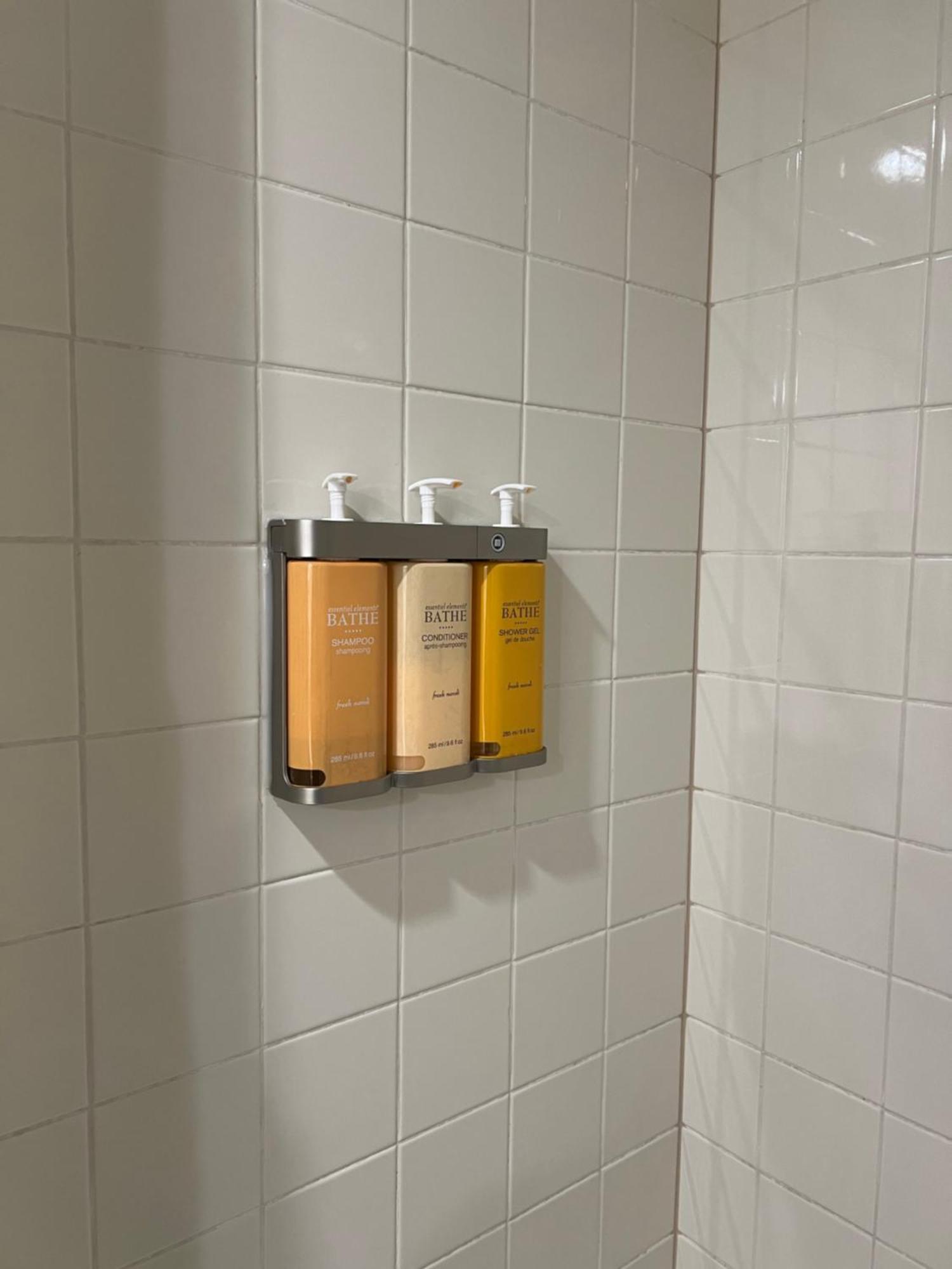 The Stables Inn & Suites Salem Екстер'єр фото